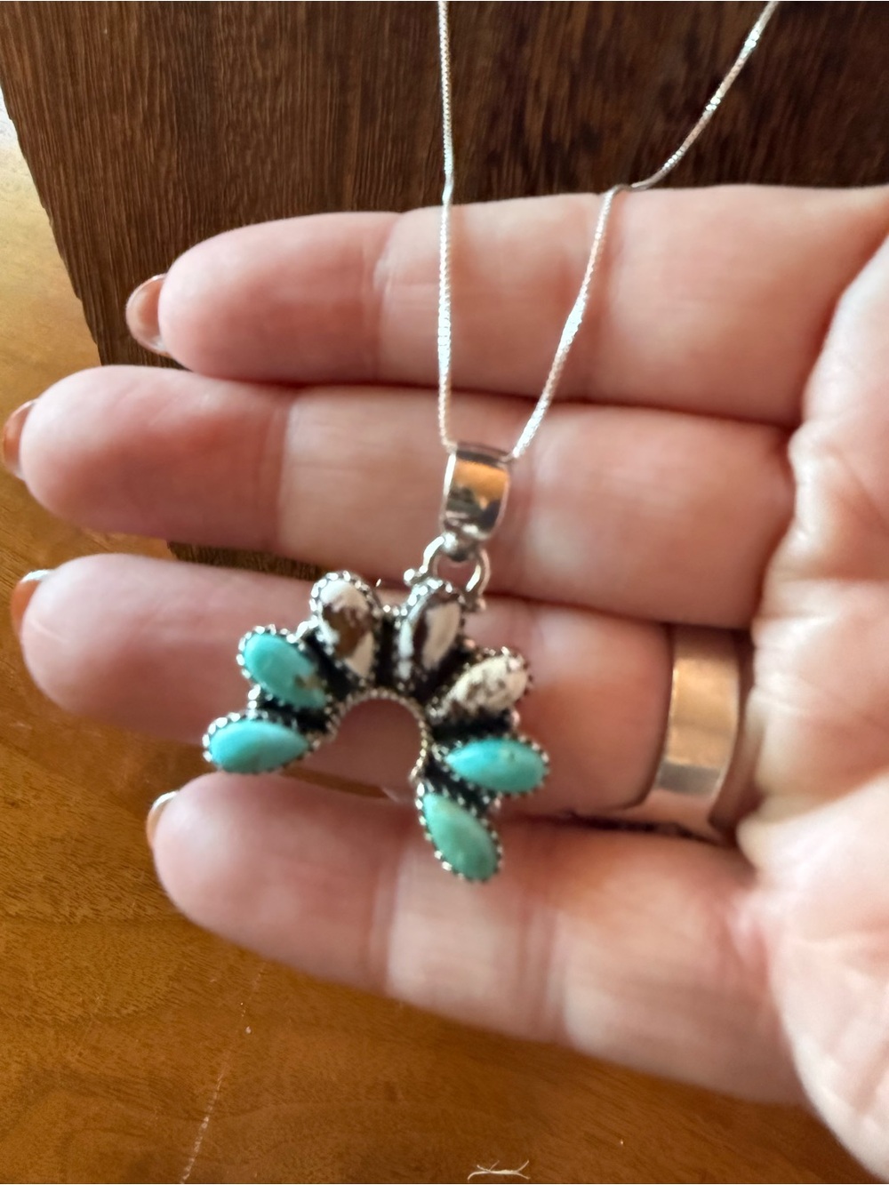 925 Sterling Silver Wild Horse & Kingman Turquoise Naja Necklace